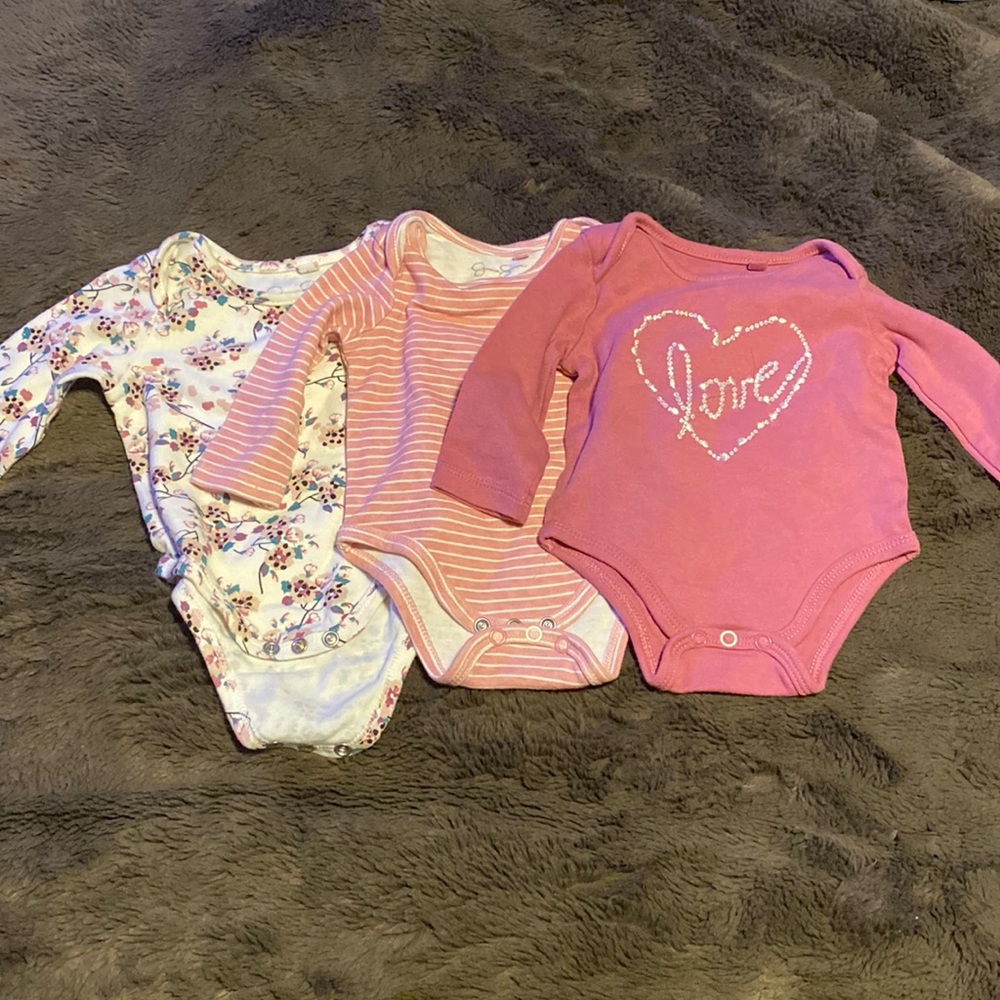 Jessica Simpson baby bodysuits